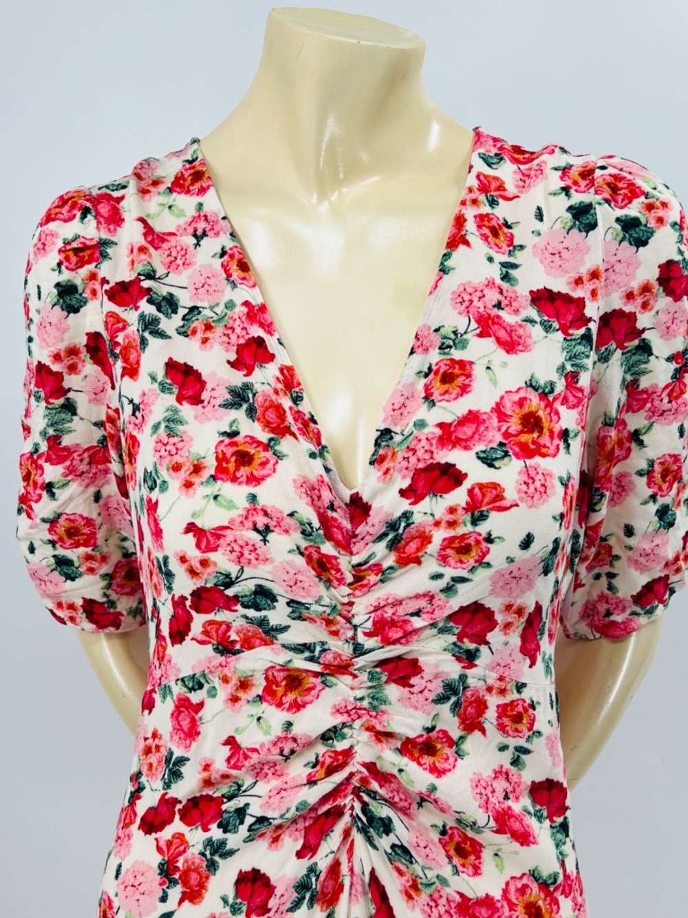Old Navy NWT Short Sleeve Floral Midi Dress L V-Neck Puff Roses Lightweight Vaca - Picture 3 of 15